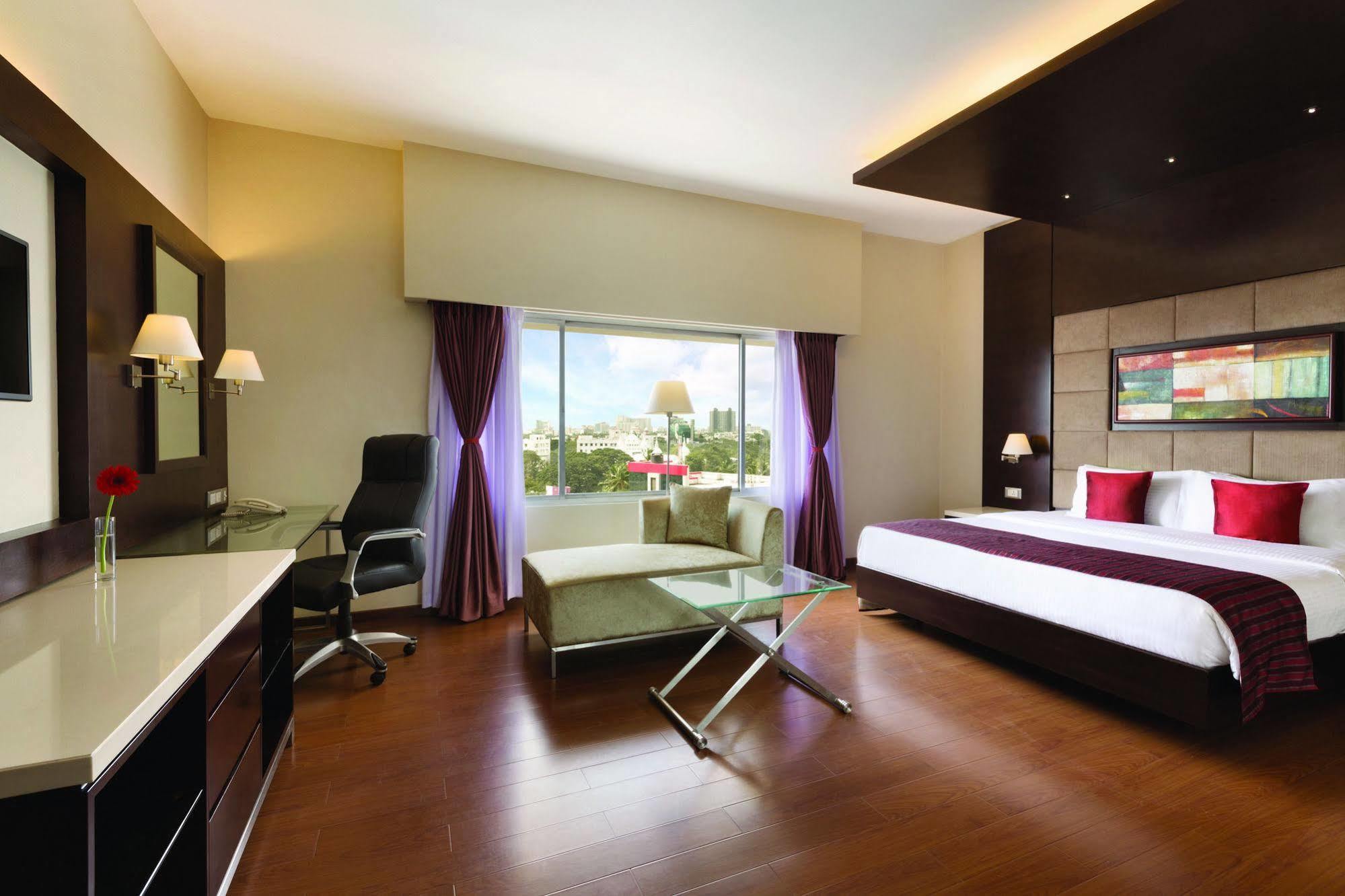 Ramada By Wyndham Chennai Egmore Madras Buitenkant foto