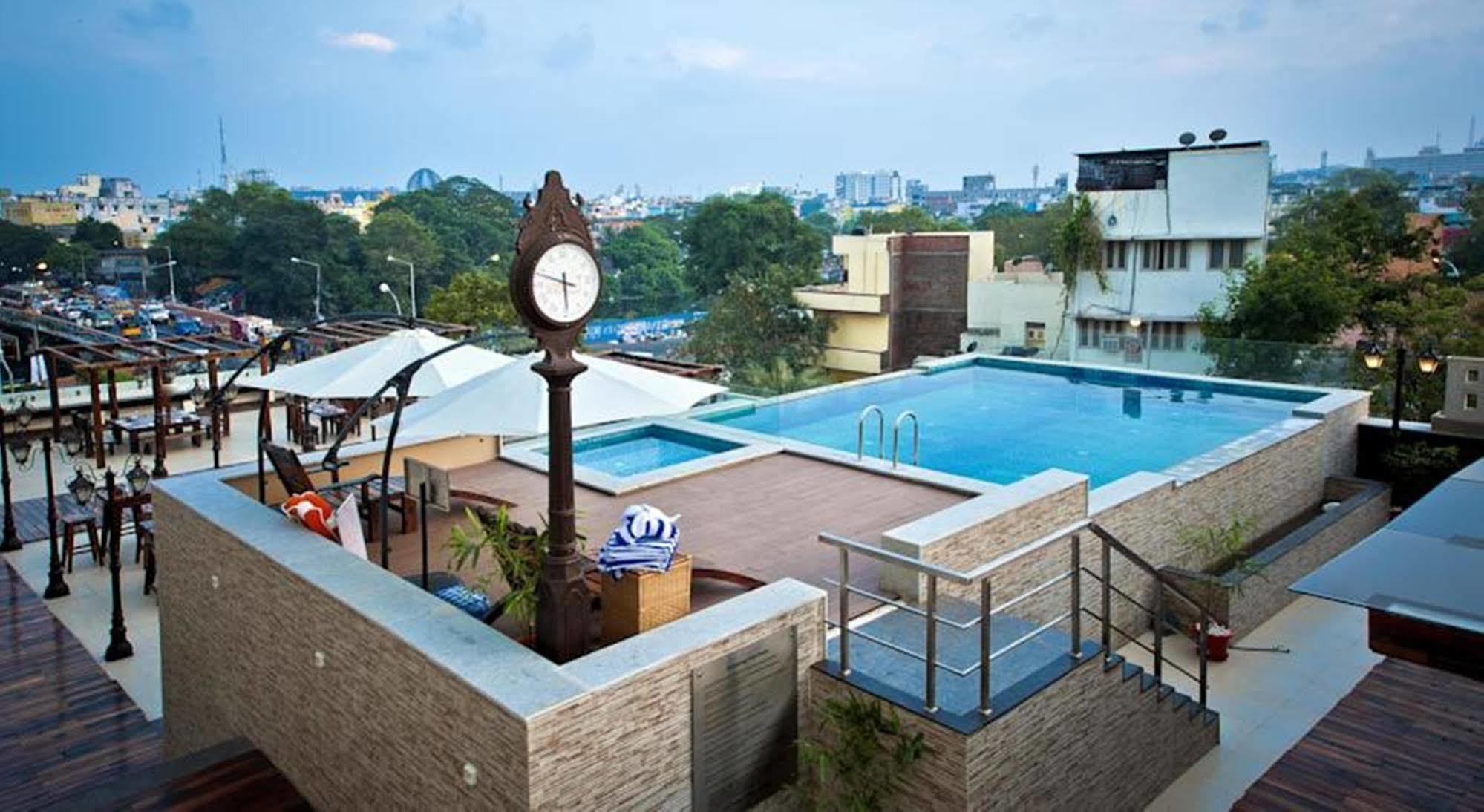 Ramada By Wyndham Chennai Egmore Madras Buitenkant foto